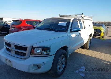 2011 Dodge Dakota z USA, uszkodzony, nr VIN 1D7RE3BXBS564177